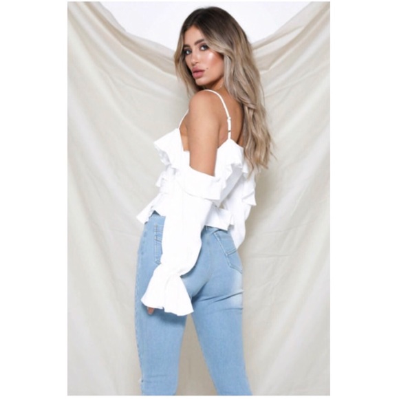 ‼️SEE NEW LISTING‼️WE REORDER Wrap Top‼️ - Picture 4 of 7